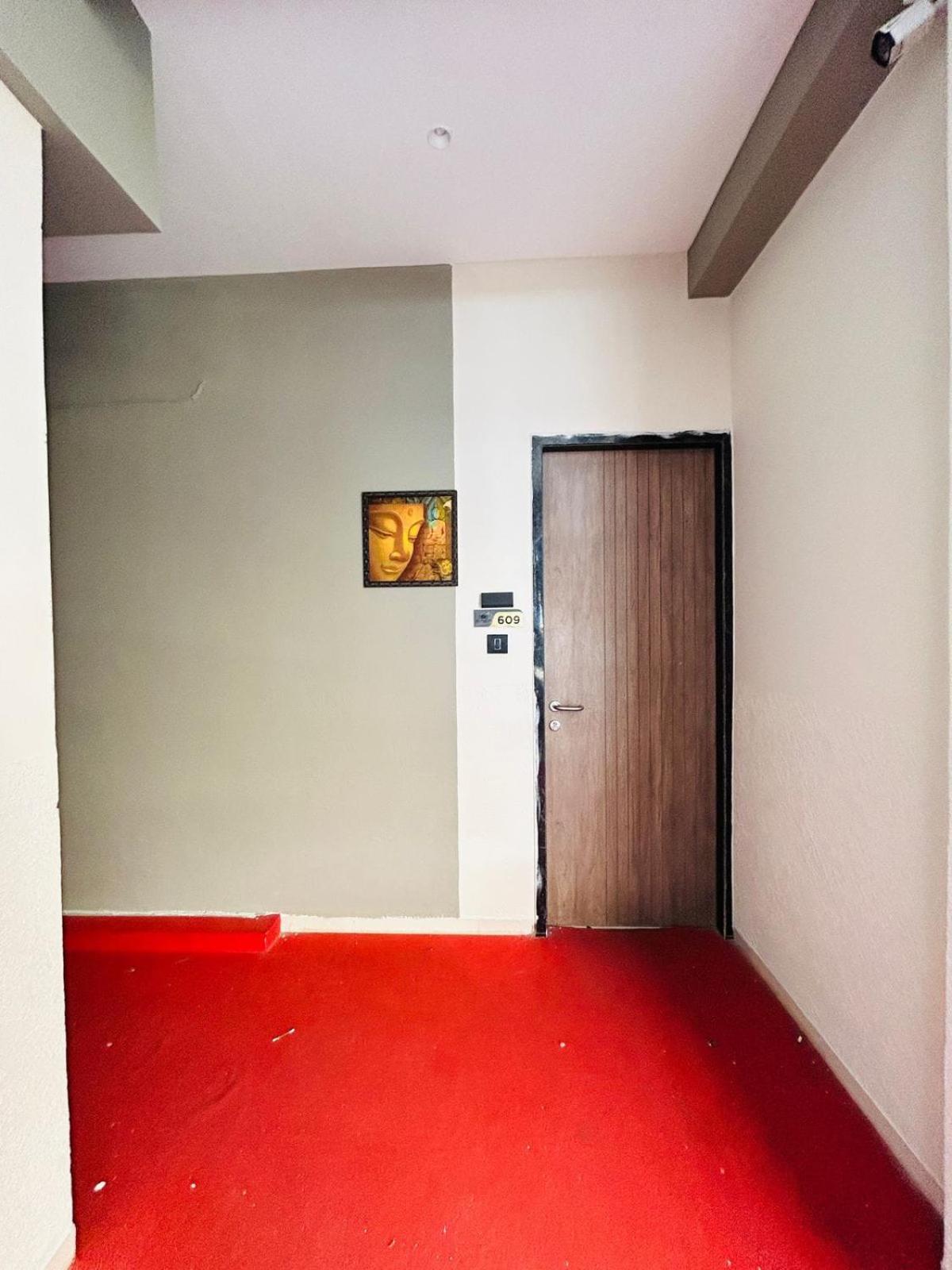 Hotel Gold Palace Inn 수라트 외부 사진